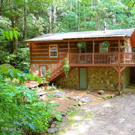 Image 3 - 202 Blue Grass Rd, Roan Mountain, Tennessee, 37687 - House for sale