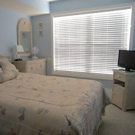 Rent this 2 bed condo on Wildwood in NJ, 08260
