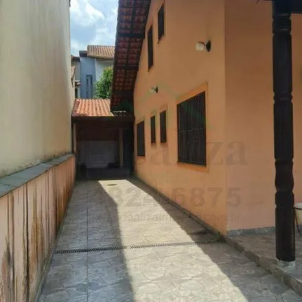 Rent this 3 bed house on Rua Boa Vista in Centro Alto, Ribeirão Pires - SP