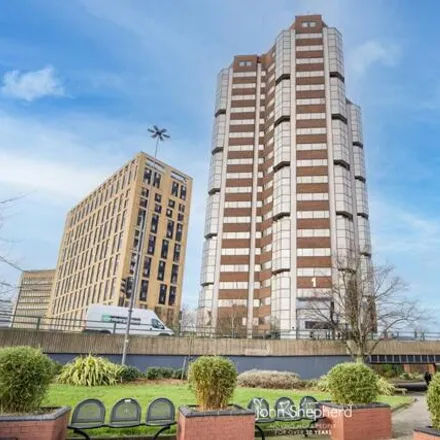 Image 1 - Metropolitan House, 1 Hagley Road, Park Central, B16 8HS, United Kingdom - Apartment for sale