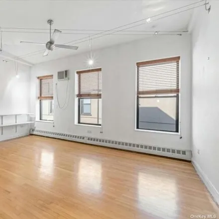 Image 3 - 205 15th Street, New York, NY 11215, USA - Apartment for rent
