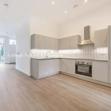 Rent this 2 bed apartment on Mizzen Street in London, IG11 7YP