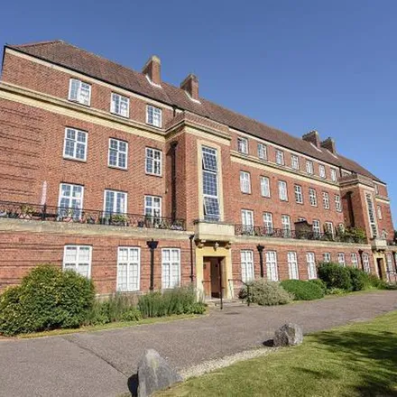 Rent this 2 bed apartment on 1-20 Woodstock Close in Oxford, OX2 8DB