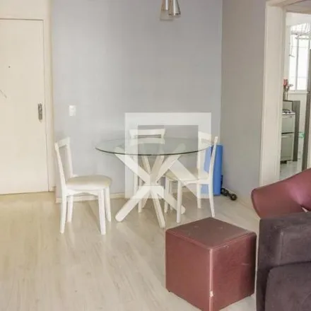 Rent this 2 bed apartment on Hospital de Olhos in Avenida Sete de Setembro 221, Icaraí