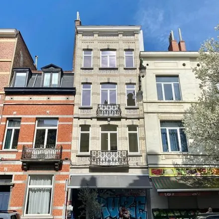 Rent this 2 bed apartment on Avenue Ducpétiaux - Ducpétiauxlaan 3 in 1060 Saint-Gilles - Sint-Gillis, Belgium