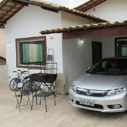 Buy this 3 bed house on Rua Etelvina Andrade Pereira in Maria Helena, Belo Horizonte - MG