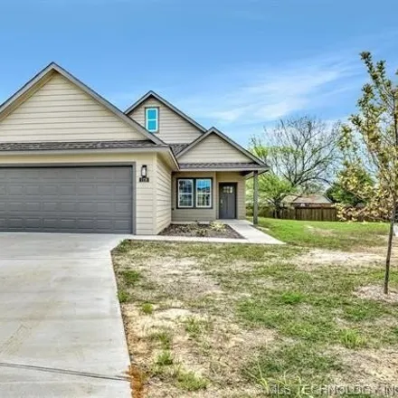 Buy this 3 bed house on 267 Cottonwood Street in Calera, Bryan County