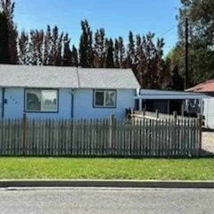 Buy this 1 bed house on 232 South 33rd Avenue in Yakima, WA 98902
