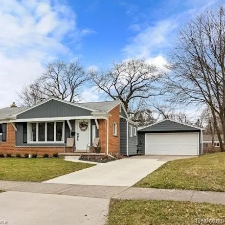 Buy this 3 bed house on 258 North Hill Circle in Rochester, MI 48307