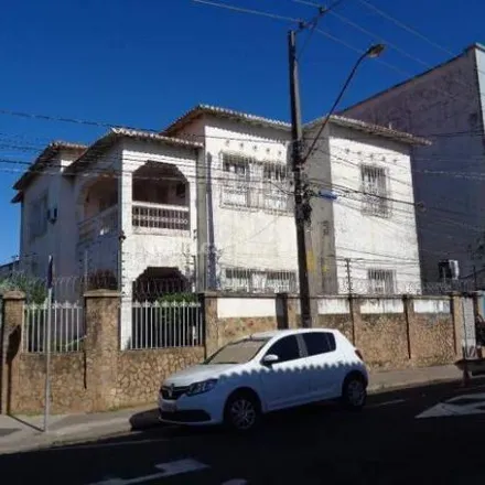 Rent this 6 bed house on Clínica Fonos in Rua 24 de Janeiro 215-B, Centro