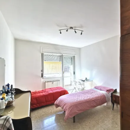 Image 2 - ELIS, Via Sandro Sandri, 00159 Rome RM, Italy - Room for rent