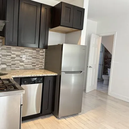 Rent this studio house on 275 Pine Street in Communipaw, Jersey City