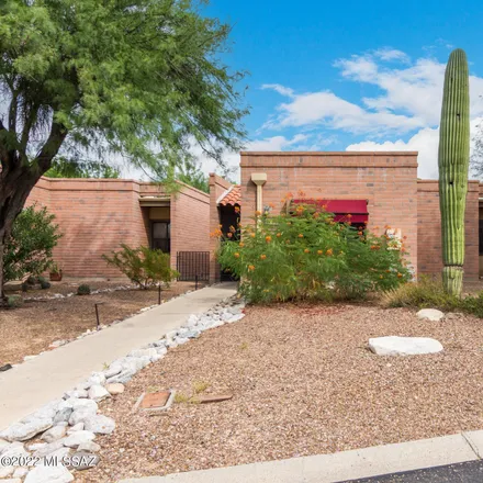 Buy this 2 bed townhouse on 1747 West Dalehaven Circle in Pima County, AZ 85704