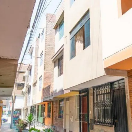 Buy this 5 bed house on unnamed road in Comas, Lima Metropolitan Area 15316