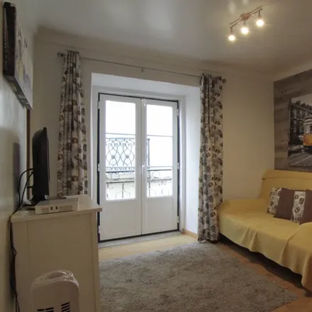 Rent this 1 bed apartment on Rua das Escolas Gerais 90a-92 in 1100-465 Lisbon, Portugal