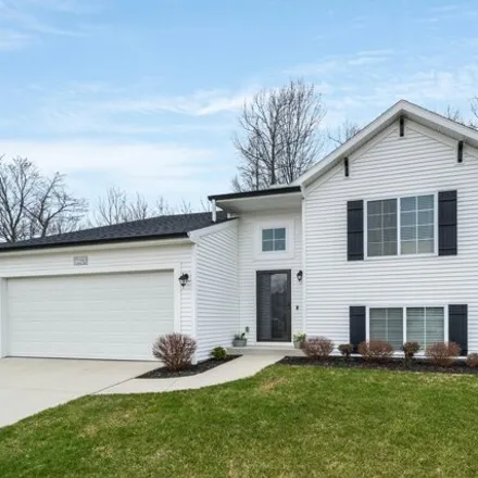 Buy this 3 bed house on 72298 Beacon Court in South Haven Charter Township, MI 49090