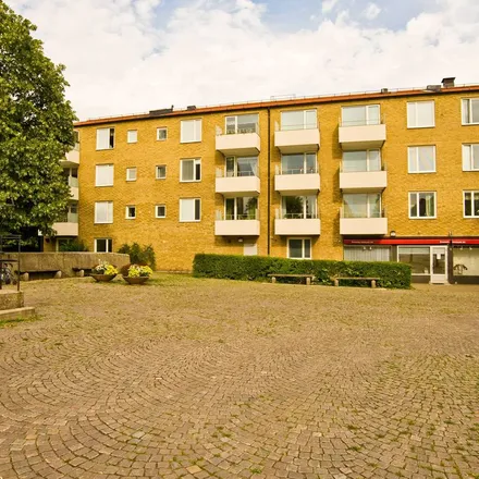 Rent this 2 bed apartment on Slåttervägen 2a in 226 39 Lund, Sweden