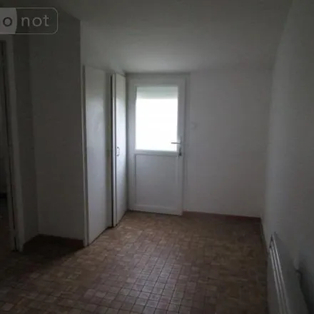 Rent this 3 bed apartment on 3 Rue Cent Unième Airborne in 50500 Carentan-les-Marais, France