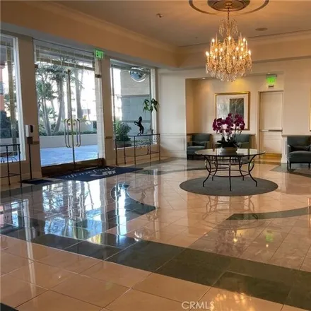 Image 7 - The Pacific, 850 East Ocean Boulevard, Long Beach, CA 90802, USA - Condo for rent