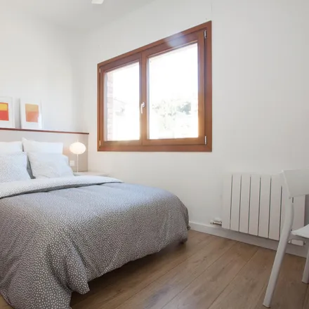 Rent this 2 bed apartment on Carrer de Gustavo Bécquer in 1, 08001 Barcelona