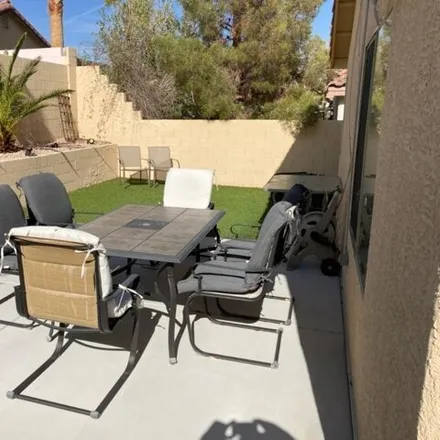 Image 2 - 9342 Gray Duck Court, Spring Valley, NV 89147, USA - House for rent