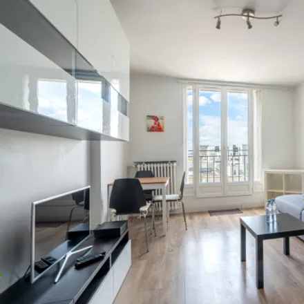 Rent this studio apartment on 135 Rue Didot in 75014 Paris, France