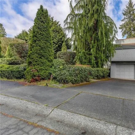 Buy this 3 bed house on Northwest 166th Street in The Highlands, Shoreline