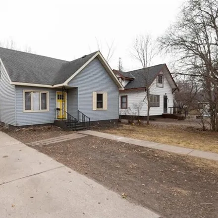 Image 3 - 276 West Channing Avenue, Fergus Falls, MN 56537, USA - House for sale