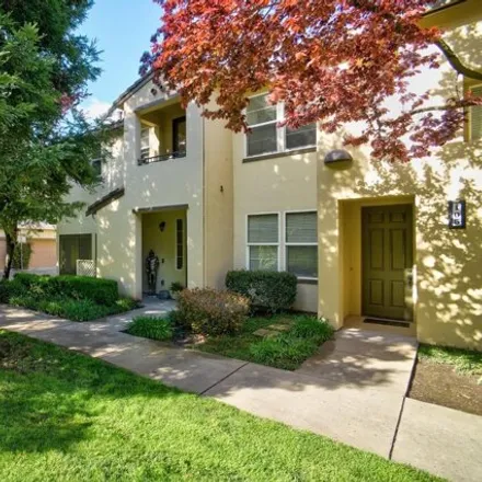Buy this 2 bed condo on 421 Anchor Lane in West Sacramento, CA 95605