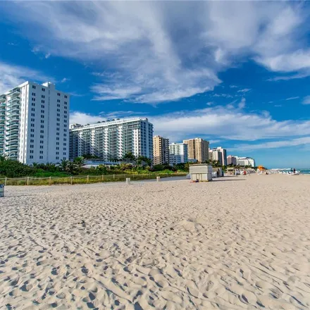 Image 8 - 2401 24th Street, Miami Beach, FL 33140, USA - Apartment for rent