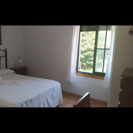 Rent this 1 bed room on unnamed road in 36939 Bueu, Spain