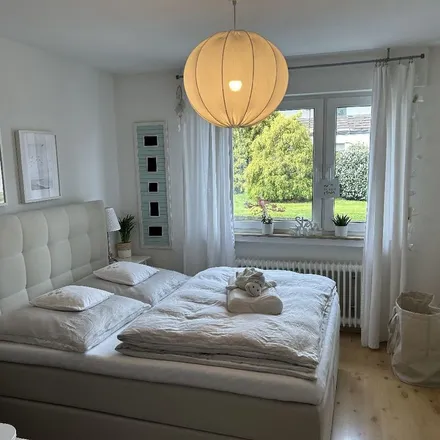 Rent this 3 bed apartment on Im Rottland 7 in 51377 Leverkusen, Germany