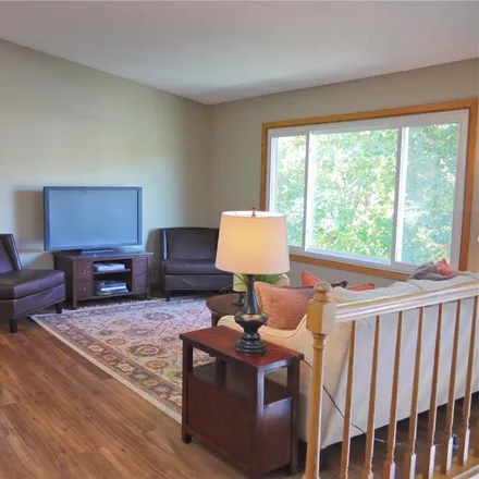 Image 3 - 1316 - 1322 Deercliff Lane, Eagan, MN 55123, USA - Townhouse for sale