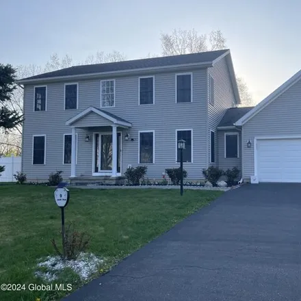 Rent this 4 bed house on 9 Deer Run in East Greenbush, NY 12144