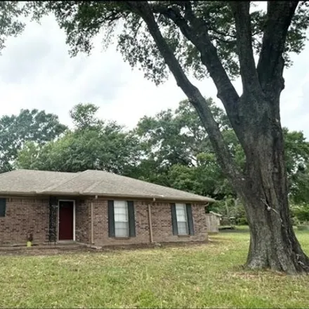 Rent this 3 bed house on 27629 Calvert Road in Tomball, TX 77377