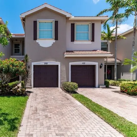 Buy this 3 bed condo on 6537 Monterey Pt Unit 202 in Naples, Florida