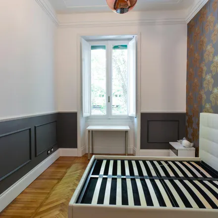 Rent this 5 bed room on Wind in Viale Parioli, 00197 Rome RM