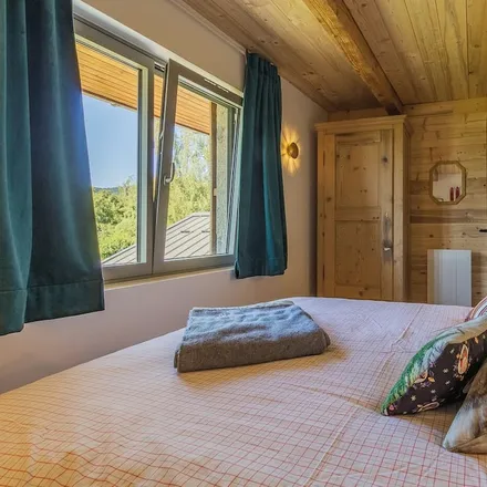 Rent this 4 bed house on La Féclaz in 73230 Les Déserts, France