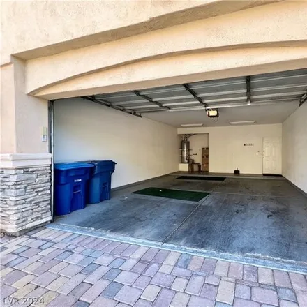 Image 9 - Meridale Drive, Spring Valley, NV 89147, USA - Condo for rent