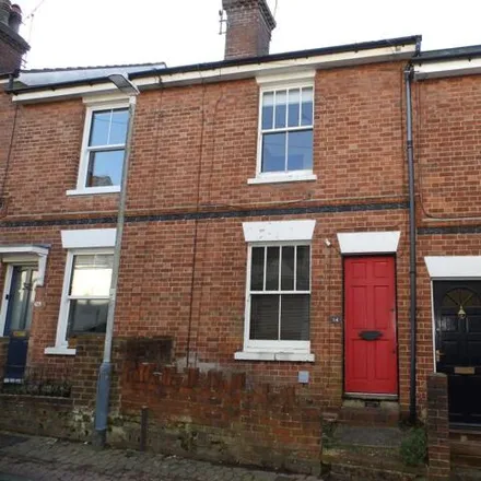 Rent this 3 bed townhouse on North Street in Royal Tunbridge Wells, TN2 4SS