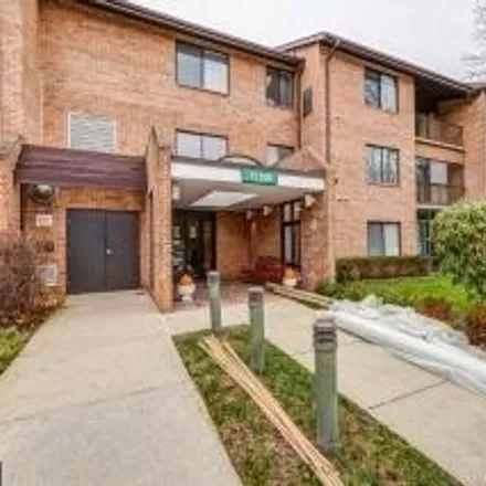 Image 1 - 15300 Pine Orchard Drive, Leisure World, Montgomery County, MD 20906, USA - Apartment for rent