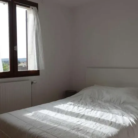 Image 3 - Maison de la Culture Arménienne de Vienne, 9 Rue de Goris, 38200 Vienne, France - Apartment for rent