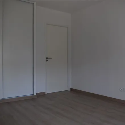 Rent this 1 bed apartment on 24B Chemin de l'Église de Lalande in 31200 Toulouse, France