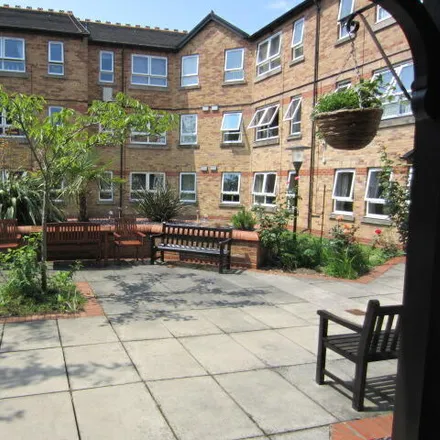 Rent this 1 bed room on Cavendish Square in Hull, HU3 1SS