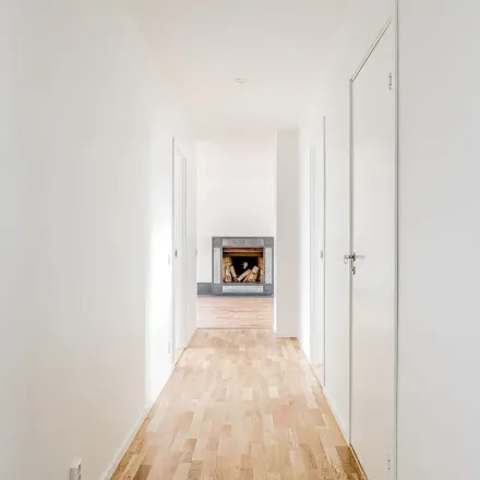 Rent this 4 bed apartment on Hotellgatan 2 in 691 31 Karlskoga, Sweden