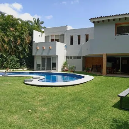 Rent this 5 bed house on Tabachines in Calle Paseo Orquídea, 62070 Cuernavaca