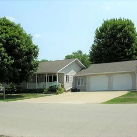 Buy this 3 bed house on 108 Oak Street in Osage, IA 50461