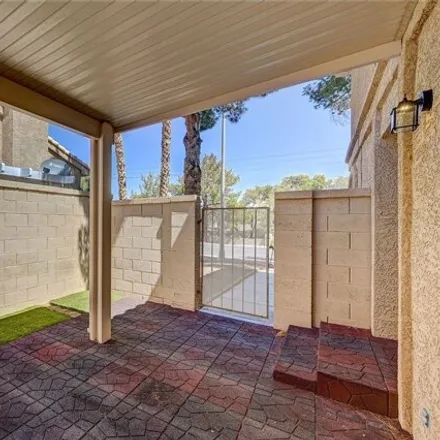 Image 3 - 2803 Misty Grove Drive, Henderson, NV 89074, USA - House for rent