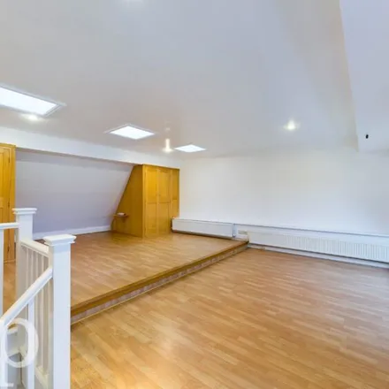 Rent this 1 bed apartment on 12 Rugby Street in London, WC1N 3QZ