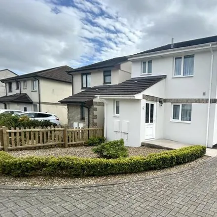 Buy this 3 bed house on Hellescoth Way in Helston, TR13 8GL